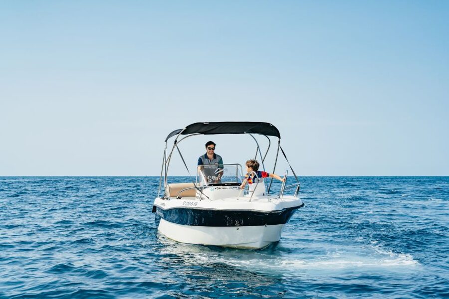 Malaga: License-free Boat Rental for Dolphin Watching - Your Time on the Water: From Harbor Exit to Coastal Stops