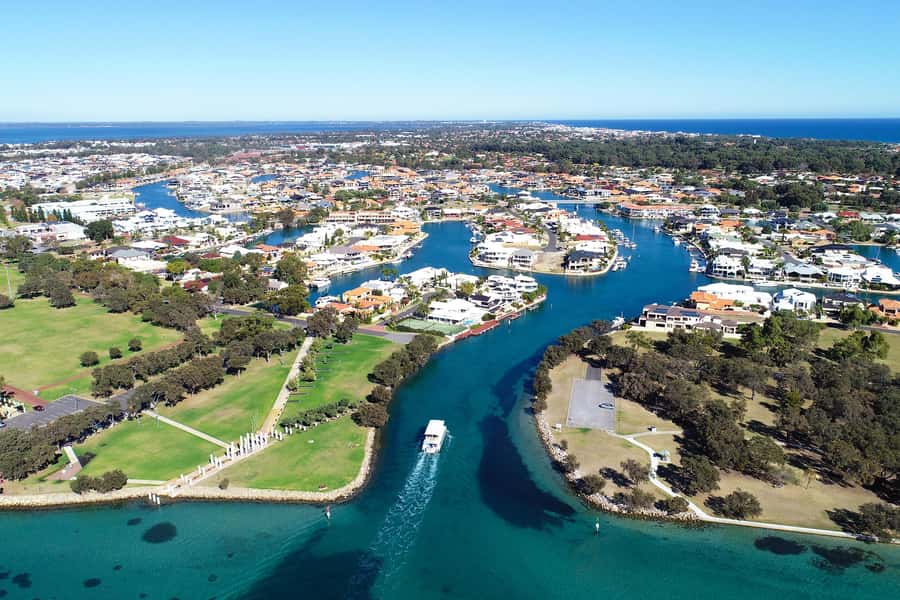 Mandurah: Dolphin and Views Cruise - Dolphin Spotting: How the Guarantee Changes Your Planning