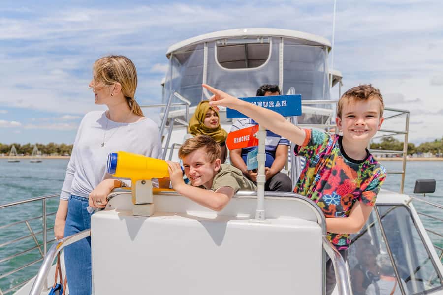 Mandurah: Dolphin and Views Cruise - The Ride Itself: What the 75 Minutes Feels Like On Board
