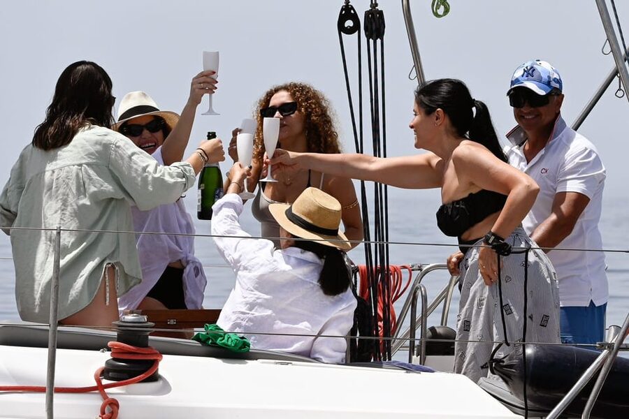 Marbella: Dolphin-Watching Sailboat Trip with Drinks, Snacks - Key things I’d circle on your plan