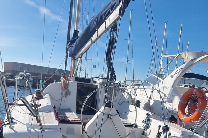 Marbella sailboat rental, dolphins, drinks and snacks - 2 hours - Where you board: Puerto la Bajadilla, near Marbella’s Puerto Banús area