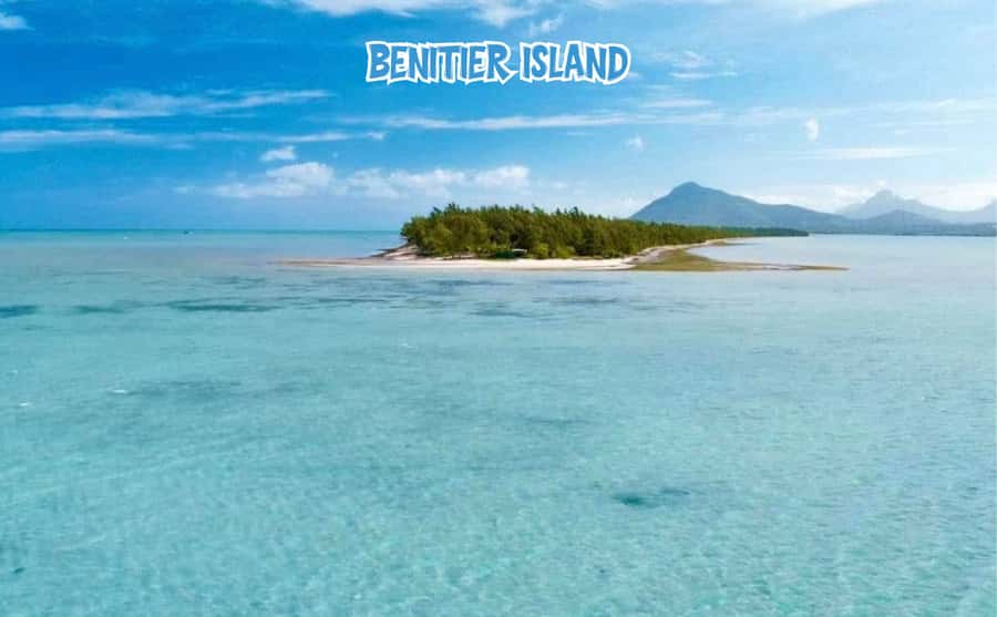 Mauritius: Benitier Island - Swim Dolphins - Speedboat & BBQ - Who this Mauritius tour fits best (and who should look elsewhere)