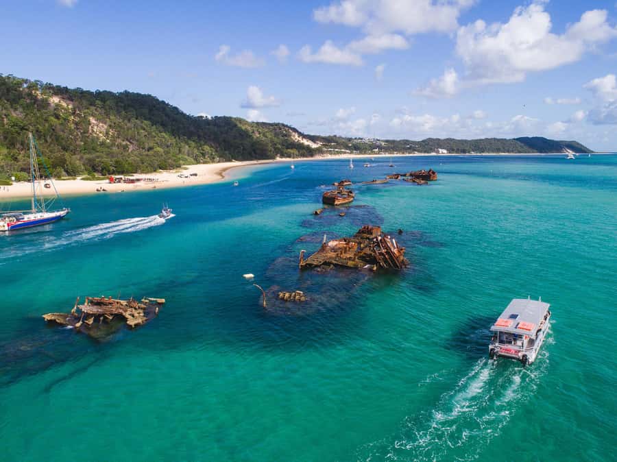 Moreton Island: Tangalooma Snorkeling Tour & Dolphin Feeding - Lunch Voucher and Between-Activity Time: Where the Day Feels Like a Holiday