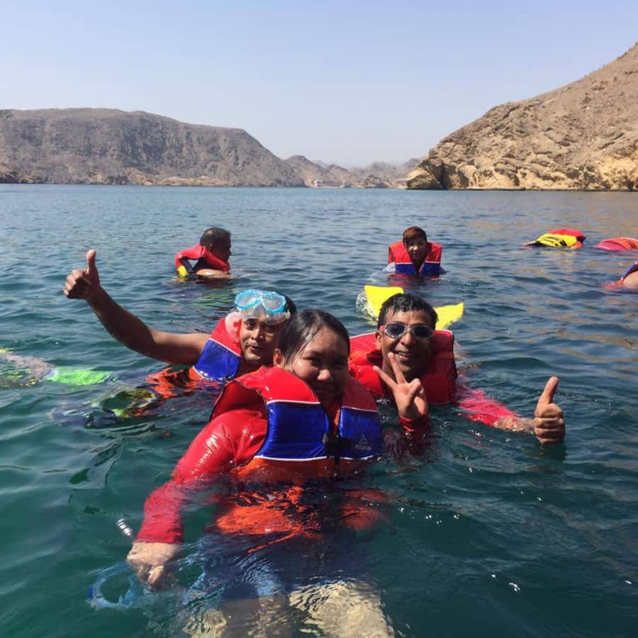 Muscat: Dolphin Watching and Snorkeling Trip - Muscat’s dolphin cruise with built-in snorkeling time