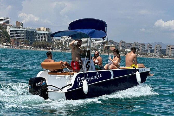 New 2025!! Unlicensed boat for dolphin watching - Where you start: SOLNAUTIC BOAT RENT in Puerto Marina