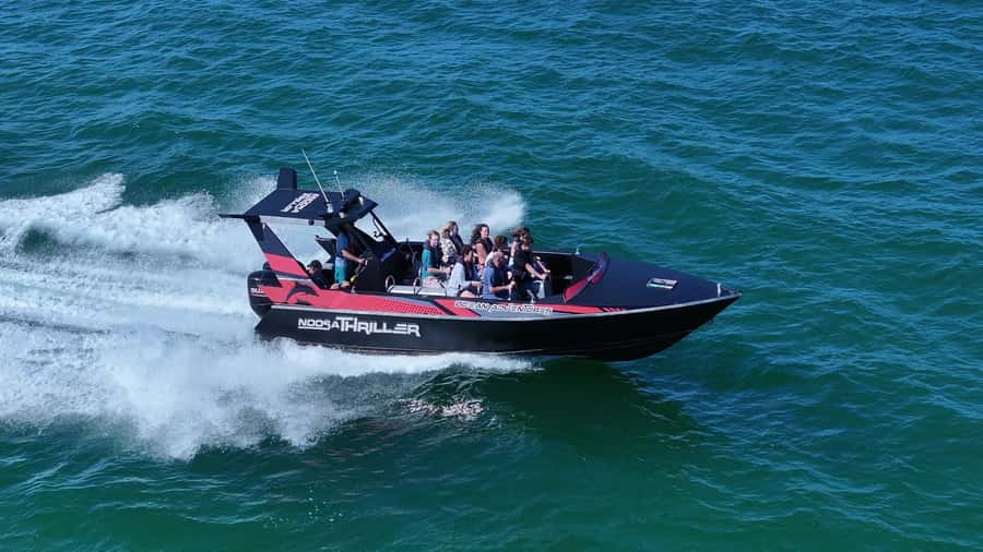 Noosa: Noosa Ocean Adventure with Dolphin Watching - Noosa National Park from the water: headlands, bays, and Hell’s Gates