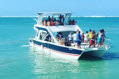 Party Boat /View Dolphins / Snorkling /Free Drinks and Transportation - Dolphin Parade From Afar: The Best View Without Diving