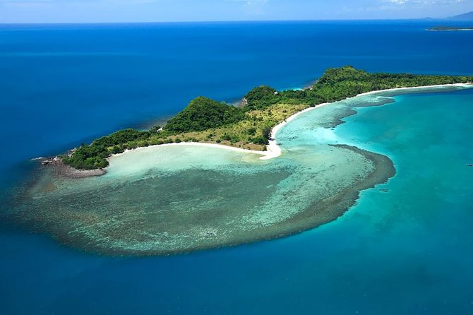 Pink Dolphin Spotting & Snorkelling Day Tour At Pigs Island - Lunch by the beach: where the value actually shows up