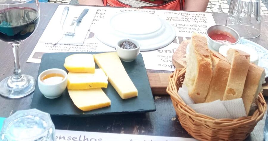 Ponta Delgada: Fat Dolphin Food Tours - Pricing and value: $104 for 3 hours, with lunch doing the heavy lifting