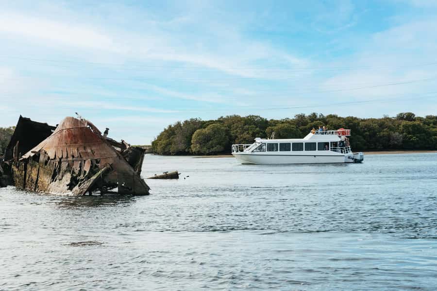 Port Adelaide: Dolphin and Ships Graveyard Cruise - Meeting at 1 McLaren Parade: setting yourself up for an easy start