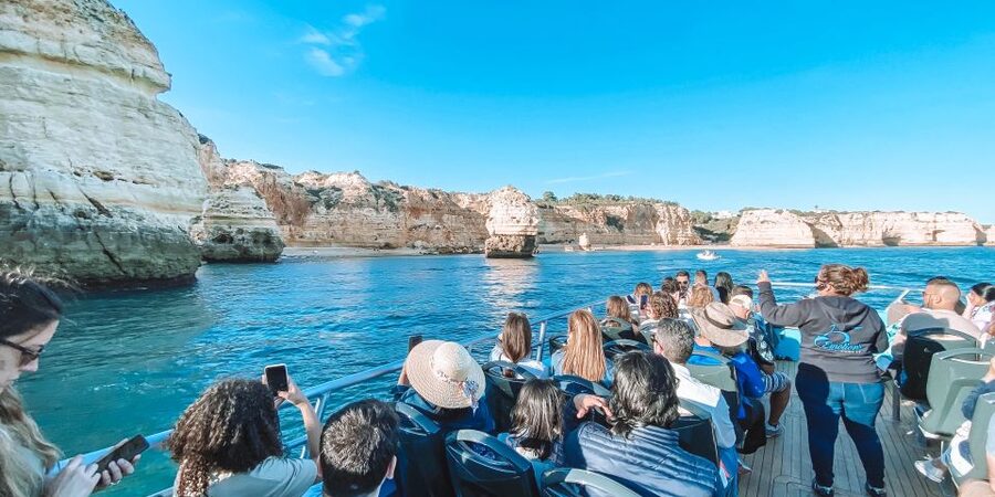 Portimão: Benagil Caves & Dolphins Watching with Biologist - Key points before you go