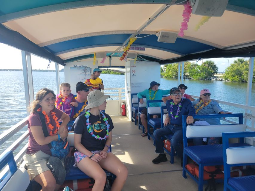 Private 2 hour Dolphin Sightseeing tour- Melbourne - The Guide Factor: Captain Jen and Captain Ryan’s Spotting Style