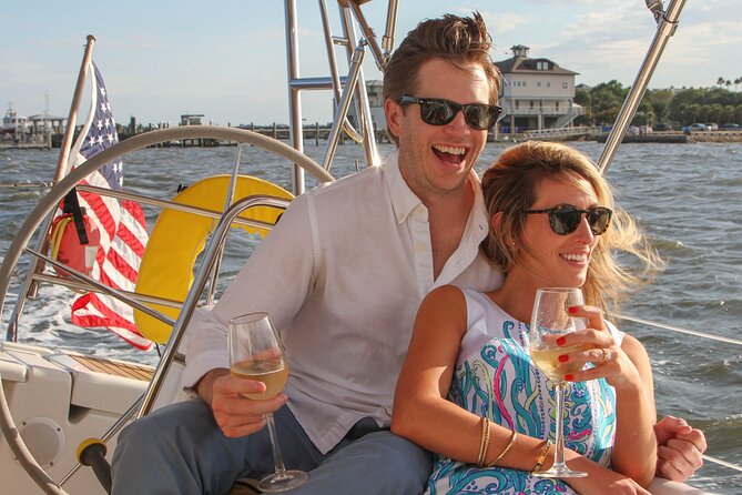 Private Afternoon Sailing/Dolphin & History Tour on 43ft Mystique - Key things you’ll notice on the 43ft Mystique tour
