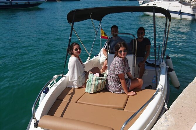 Private boat rental without title dolphin watching - Comfort and Smart Extras: What’s Included That You’ll Feel