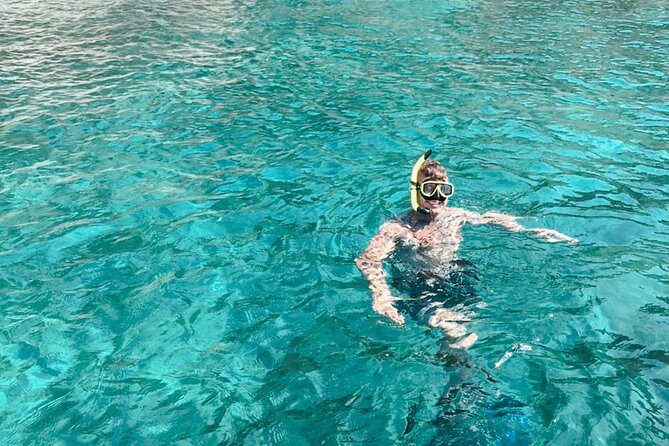 Private Boat Tour with Dolphin Spotting and Snorkelling from Phuket - Ko Mai Thon (Honeymoon Island): dolphin chance plus Nemo-style snorkeling