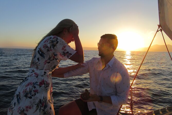 Private Sailing - dolphin Experience Estepona - drink & food - 4h - The captain’s wind-first route: why the itinerary changes