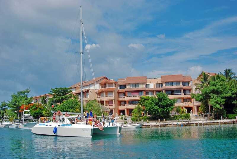 Puerto Aventuras: Dolphin Encounter with Buffet Lunch - Price and value: is $87 worth it?