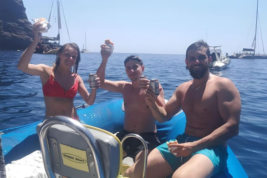 Puerto Colon: Dolphin and Whale Watching Speedboat Tour - The Captain’s Style: Why Nico’s Guidance Changes the Whole Trip