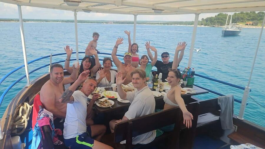 Pula: Private Dolphins & Sunset Tour With Dinner & Drinks - Brijuni Islands National Park: Why this dolphin watching feels real