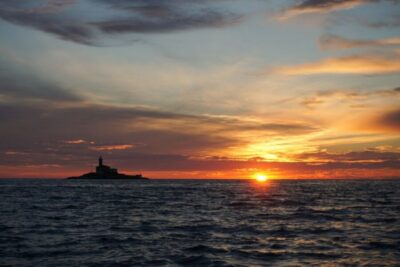 Rovinj: Sunset Boat Trip with Dolphin Watching - From Valdibora to Rovinj Island: Panoramas First