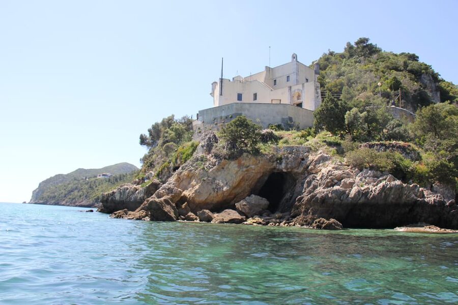 Setúbal and Tróia: Dolphin Watching and Arrábida Bays - Who this tour fits best (and who might want a different plan)