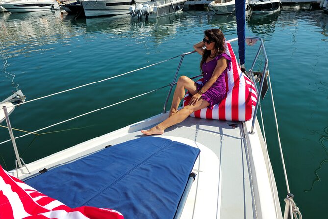 Shared Sailboat Experience Feel nature with dolphins - Price and value: is $80 fair for 2 hours at sea?