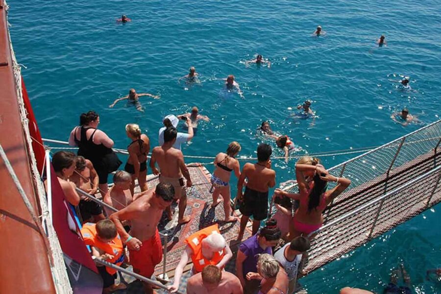 Side: Dolphin Island Boat Tour, Lunch, Sotf Drinks& Swimming - From Side to Manavgat: how the day really flows