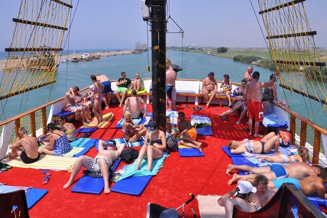 Side: Dolphin Island Boat Tour with Foam Party and Lunch - Sailing and Lunch Timing: When You Eat and the Boat Keeps Moving
