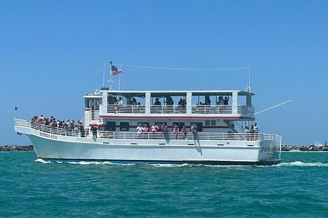 Sunset Dolphin Cruise in Destin - Where You Meet and What the Flow Feels Like