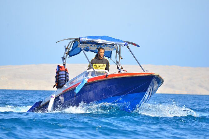 Swim with Dolphins Semi Private Speedboat Sea Tour - Hurghada - Lunch, snacks, and onboard comfort on a 4-hour day