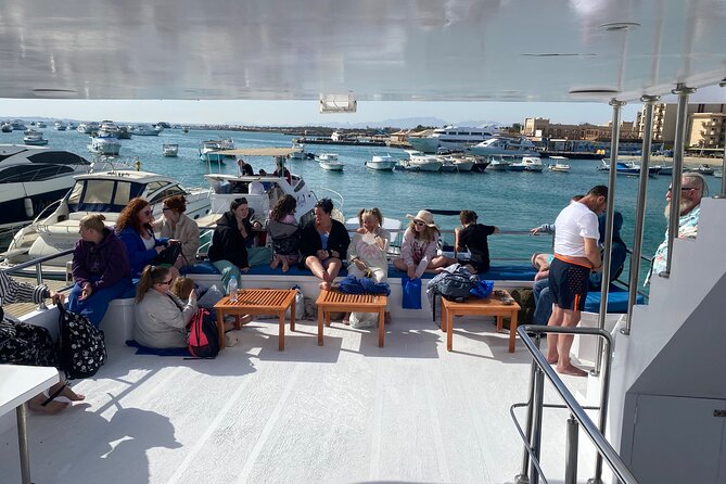 Swim with Dolphins VIP snorkeling Boat Trip with lunch - Hurghada - Lunch buffet and refreshments: the energy reset