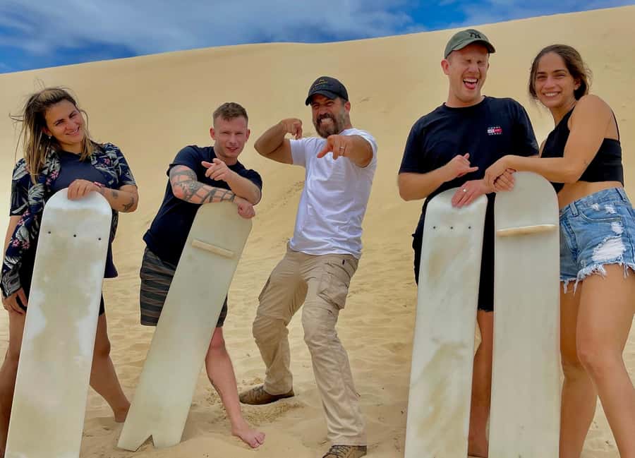 Sydney: Port Stephens Day Trip with Dolphin Cruise or Hike - From Sydney Central to Anna Bay: the morning drive and the first payoff
