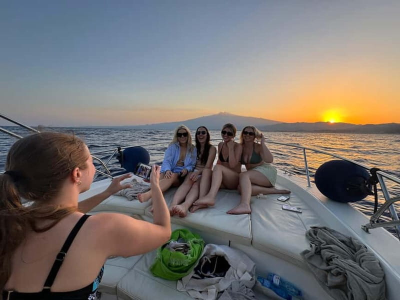Taormina: Sunset Boat Tour with Dolphin Watching & Aperitif - A 2.5-Hour Sunset Sail From Giardini Naxos to Taormina (What That Timing Buys You)