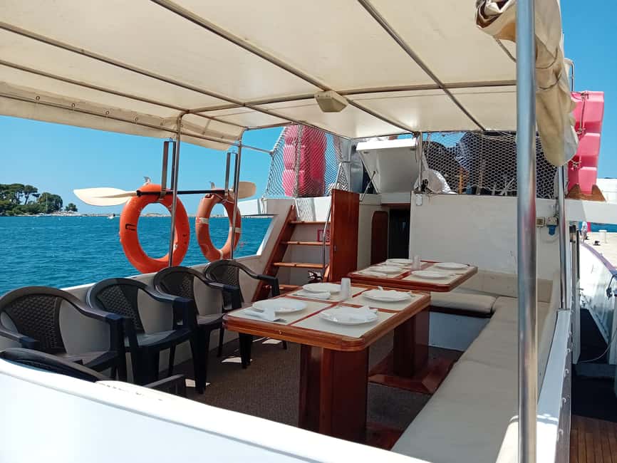 UMAG: Swimming&Panorama / Welcome Drink and Dolphin spotting - Key points at a glance