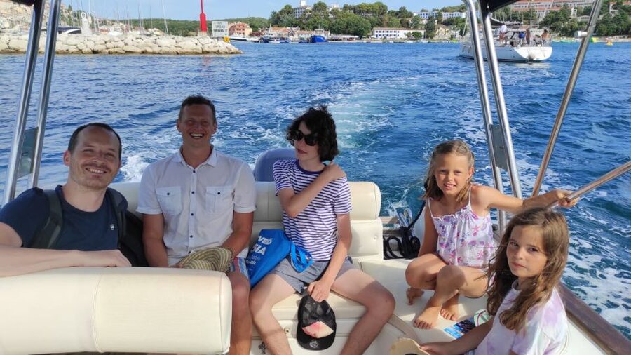 Vrsar: Dolphin-Watching Sunset Adventure with Speedboat - Who should book this Vrsar dolphin sunset speedboat
