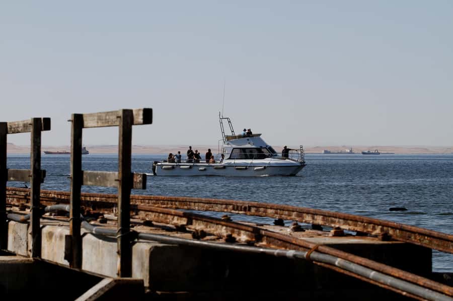 Walvis Bay: Dolphin Cruise, Pink Lakes and 4x4 Dune Drive - Walvis Bay in one long day: cruise, pink lakes, and dunes
