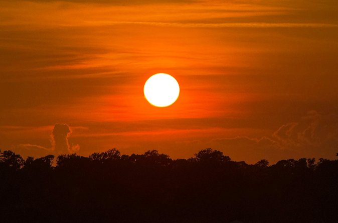Wrightsville Beach Sunset Cruise - Drinks, snacks, and onboard comfort on the Shamrock