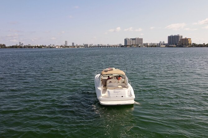 Your Private Miami Yacht Tour with Music and Fun - Weather and Refunds: When Miami Gets Windy
